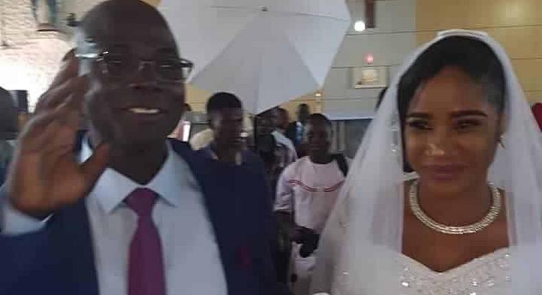 Photos from ex-catholic priest’s wedding show he’s relieved from 25 years of celibacy