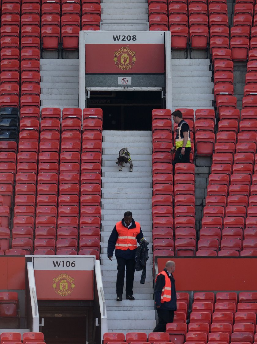 Stadion Manchesteru United ewakuowany!