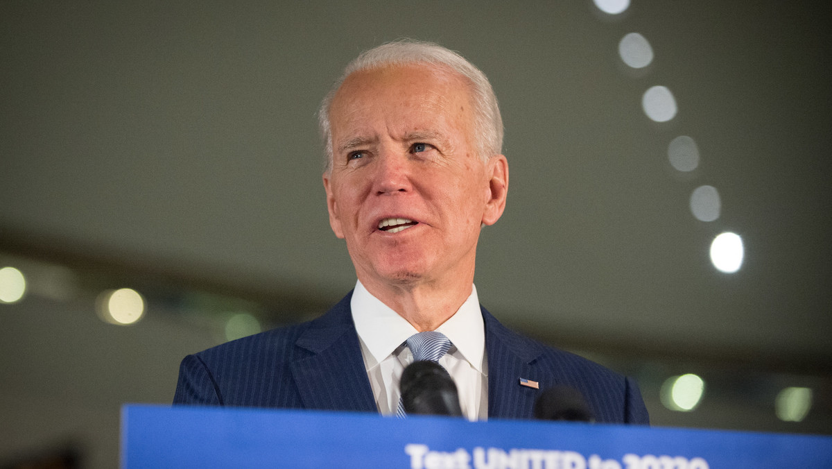 Były wiceprezydent USA Joe Biden zwyciężył we wtorkowych prawyborach Demokratów w stanach Idaho, Missouri, Missisipi i Michigan. Tym samym stał się zdecydowanym faworytem do uzyskania nominacji w listopadowych wyborach prezydenckich.