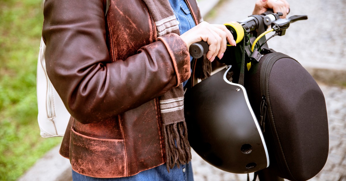Do przewożenia osobistych rzeczy i drobnych zakupów. Ile kosztują specjalne torby na hulajnogi?