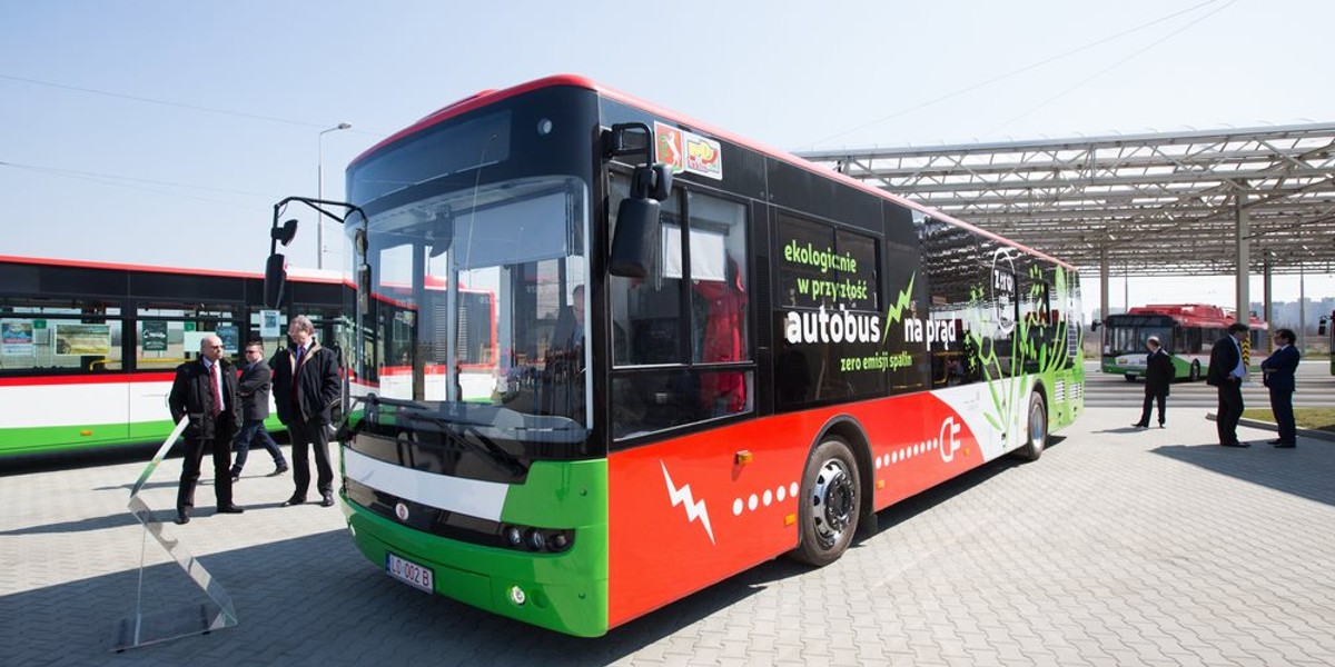 Dzięki współpracy trzech firm ma powstać w 100 proc. polski autobus elektryczny służący do transportu publicznego