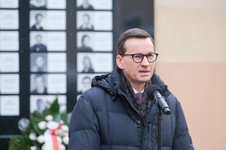 Morawiecki w rocznicę stanu wojennego: Po grudzie, nie bez potknięć idziemy drogą Solidarności