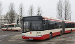 Zwrócił uwagę w autobusie. Złamano mu nos