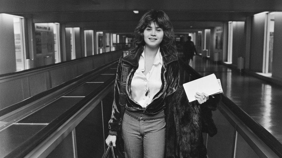 Aktorka Maria Schneider na lotnisku w Londynie, 1972 r.