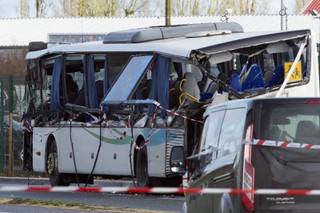 Wypadek szkolnego autobusu we Francji. Zginęło sześcioro dzieci