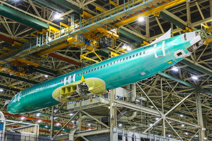 Boeing montuje pierwszy egzemplarz B737 MAX 8 dla LOT-u