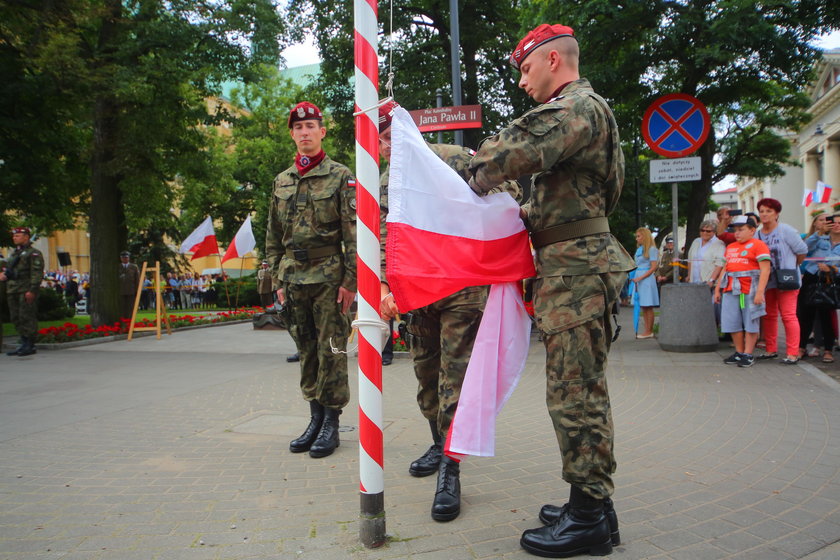 Łódź oddała cześć bohaterom w dzień Wniebowzięcia Najświętszej Maryi Panny i Święto Wojska Polskiego