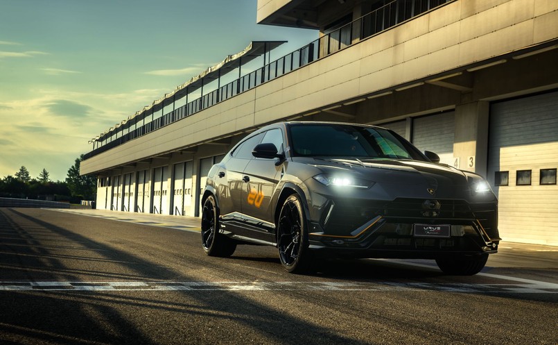 Lamborghini Urus Performante “Essenza SCV12”