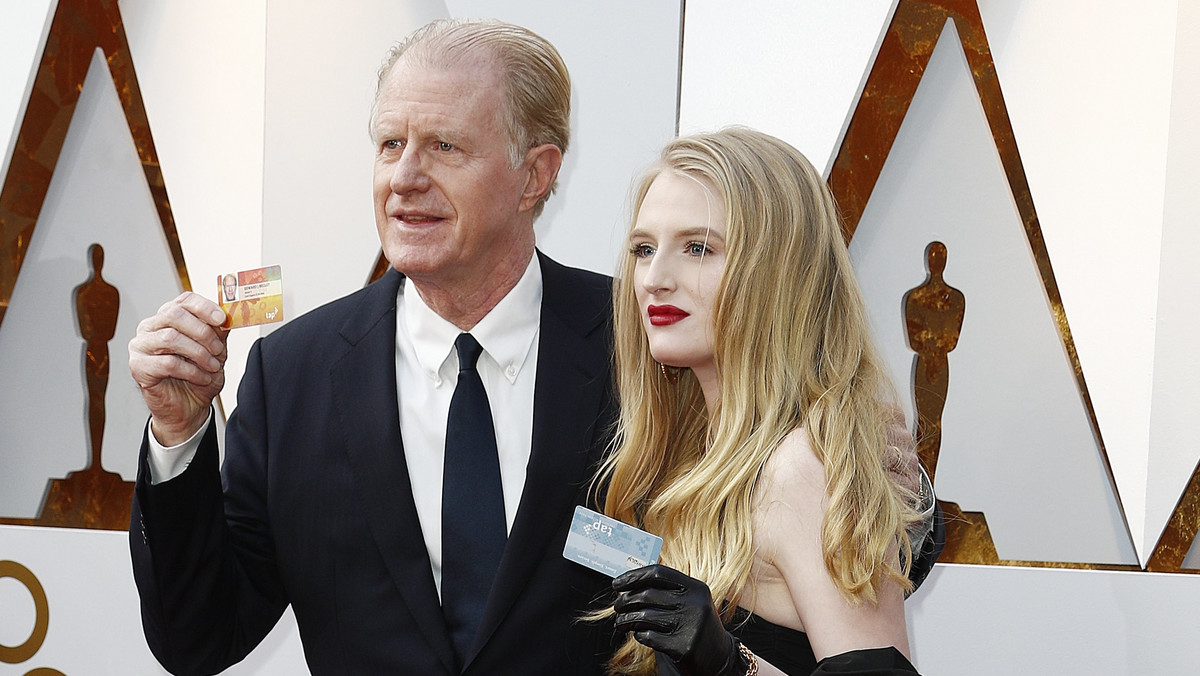 epa06580555 - USA ACADEMY AWARDS 2018 (Arrivals - 90th Academy Awards)