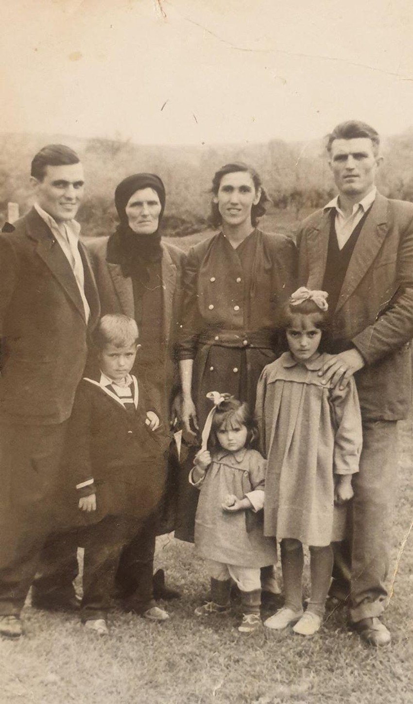 Novak i Vaska sa porodicom