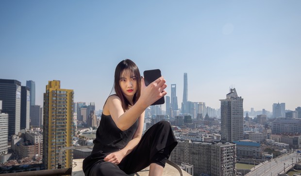 internet trendovi selfi shutterstock 1041786835
