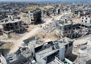 Pogled na ono što je ostalo od Kan Junisa, na jugu Pojasa Gaze (fotografija je iz aprila 2025.) | Foto: STR/EPA-EFE/REX/Shutterstock