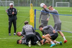 Kosta Runjaic: Tomas Pekhart i Ernest Muci nie zagrają z Wartą