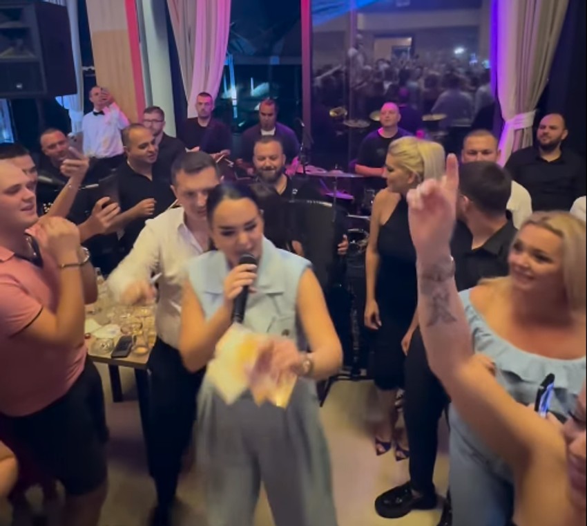 Tijana Em i Uroš Živković na veselju