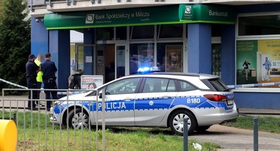 Sprawca napadu na bank we Wrocławiu uciekł. Policja apeluje o pomoc do kierowców