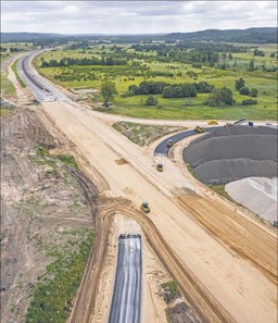 Drogi stoją przez długie procedury środowiskowe. Bardzo mało przetargów na ekspresówki