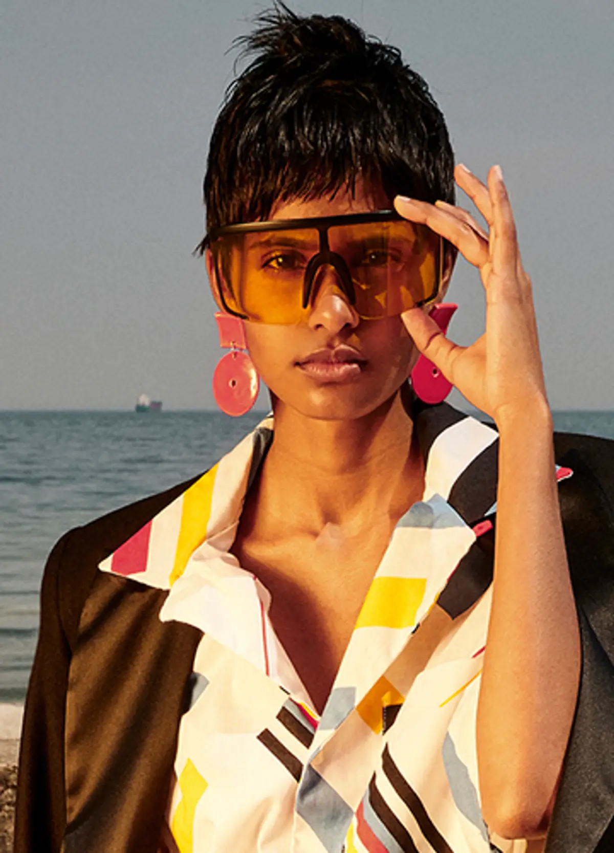 Projekty Barbary Hoff we współczesnej sesji Reserved - Noizz