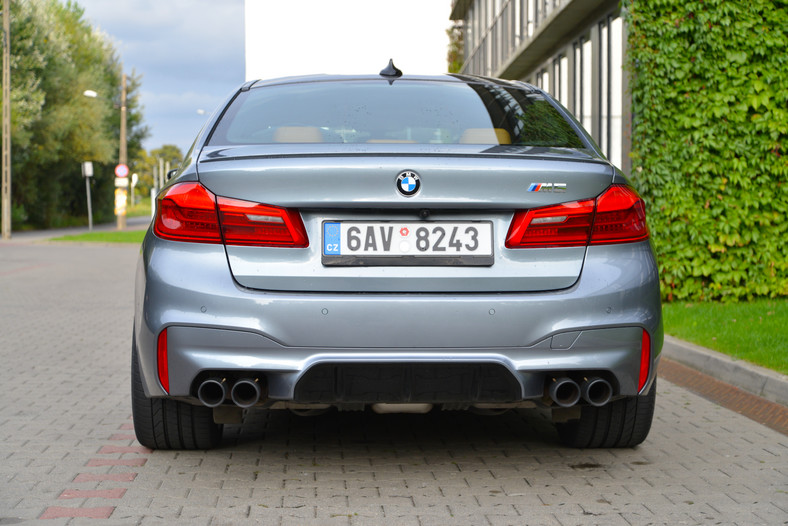 BMW M5