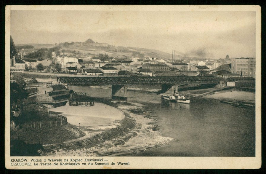 Widok na kopiec Kościuszki z Wawelu. 1937 rok. Źródło: Polona.pl