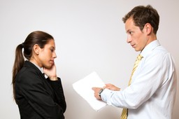 Kiedy pracownik może się wycofać z podpisanego porozumienia stron