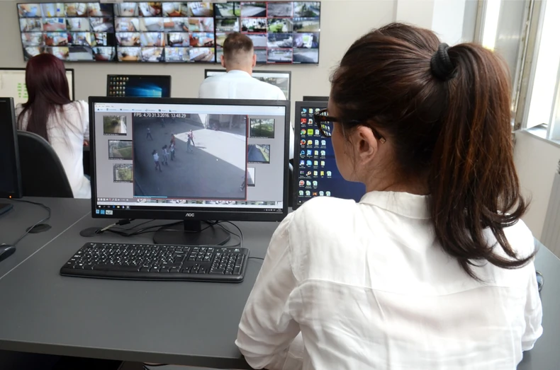 Vrtići i škole pokriveni su sa oko 300 kamera