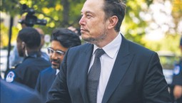 Elon Musk prognozuje koniec emerytur. "Nie martwcie się odkładaniem pieniędzy"