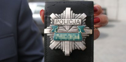 Fałszywi policjanci okradli nastolatka