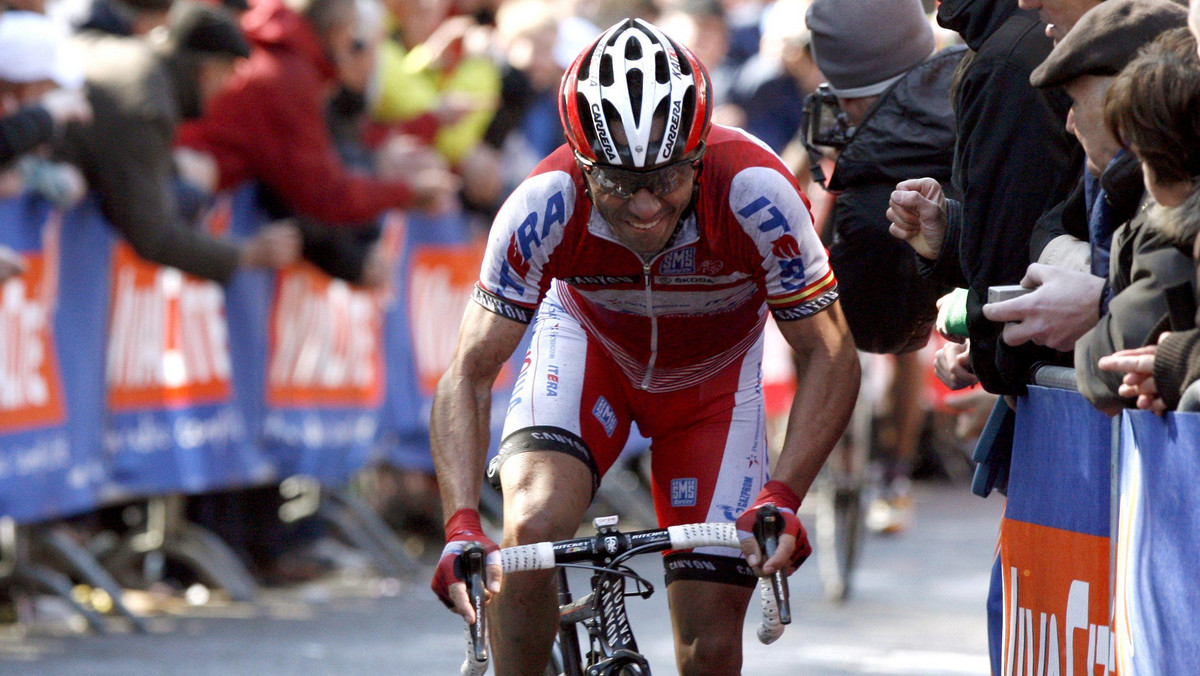 Joaquim Rodriguez (Team Katiusza) zwyciężył w dziesiątym etapie Giro d'Italia z Civitavecchia do Asyżu (186 km) i został nowym liderem wyścigu. Do ostatnich metrów o zwycięstwo etapowe walczył Bartosz Huzarski (Team NetApp), który ostatecznie zajął drugą pozycję.