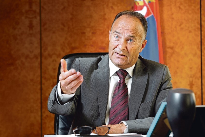 Ministar prosvete Mladen Šarčević  