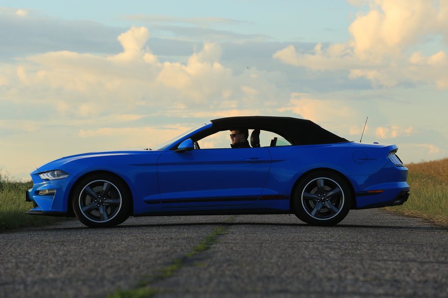 Ford Mustang 5.0 Convertible California Special (2022 r.)