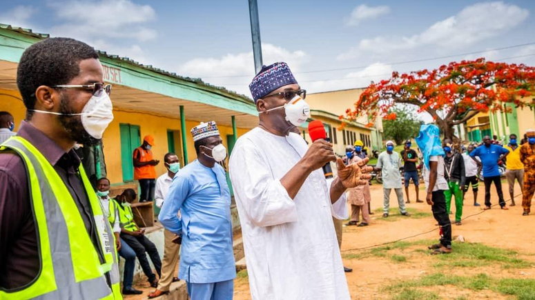 Kwara state Governor, AbdulRahman AbdulRazaq during a press briefing on coronavirus. [Twitter/@RealAARahman]