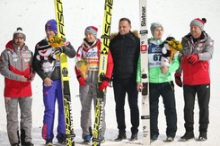 Prezydent Duda wzoruje się na Kwaśniewskim i Komorowskim. Lansuje się na sukcesach Stocha