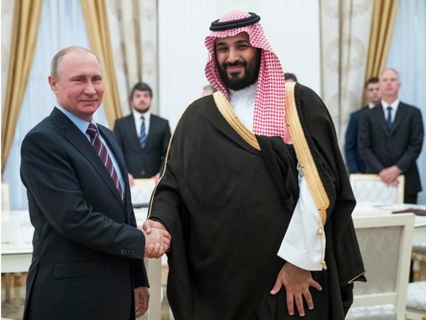 Uveliko krči put ka preuzimanju vlasti: Mohamed bin Salman sa Vladimirom Putinom