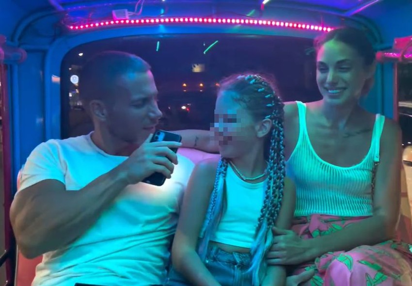 Saša Kovačević sa devojkom i njenom ćerkom