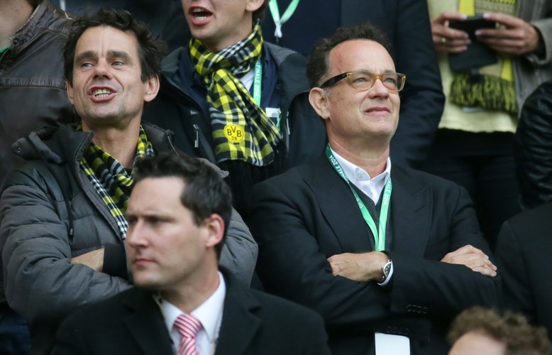 Tom Hanks oglądał Roberta Lewandowskiego. Aktor był na meczu Polaka