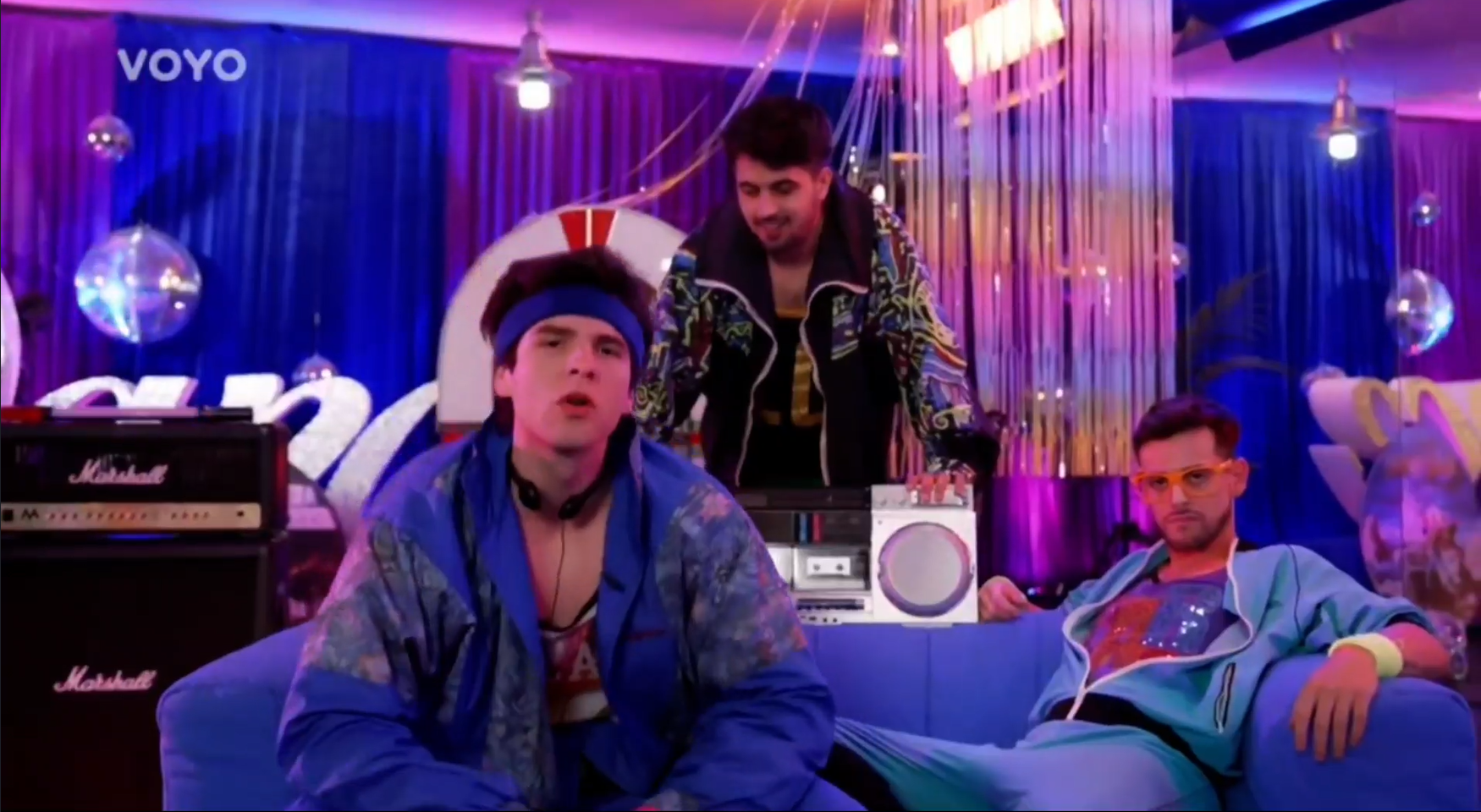 Šieste kolo 11. série tanečnej šou Let's Dance – Kristián Baran, Jaroslav Ihring a Filip Kucman. 