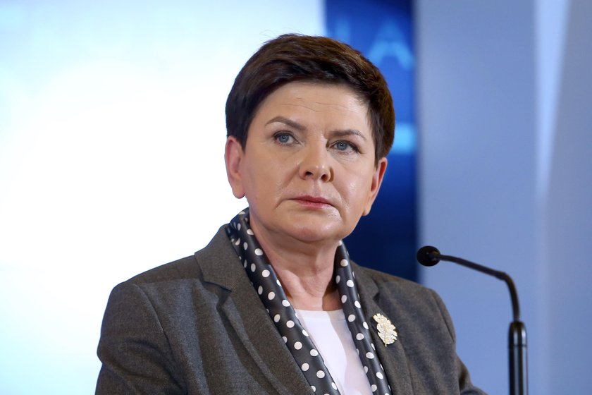 - W Polsce poziom emocji na publicznych zgromadzeniach jest zbyt wysoki - oceniła Szydło