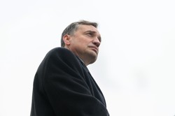 Porażka Zbigniewa Ziobry w sądzie. Wniosek jego pełnomocnika odrzucony