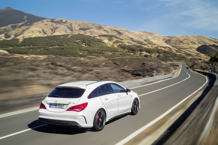 Mercedes CLA 45 AMG Shooting Brake