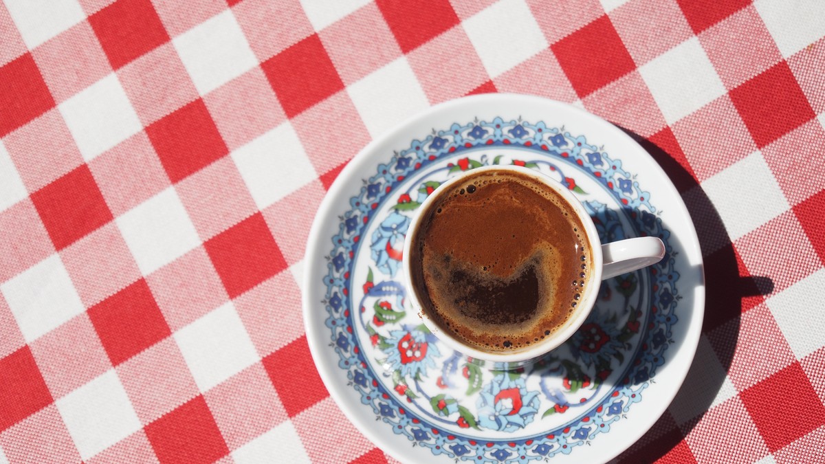 Kako se pravilno kuva turska kafa: Turčin otkrio jedini pravi način za pun ukus ovog napitka