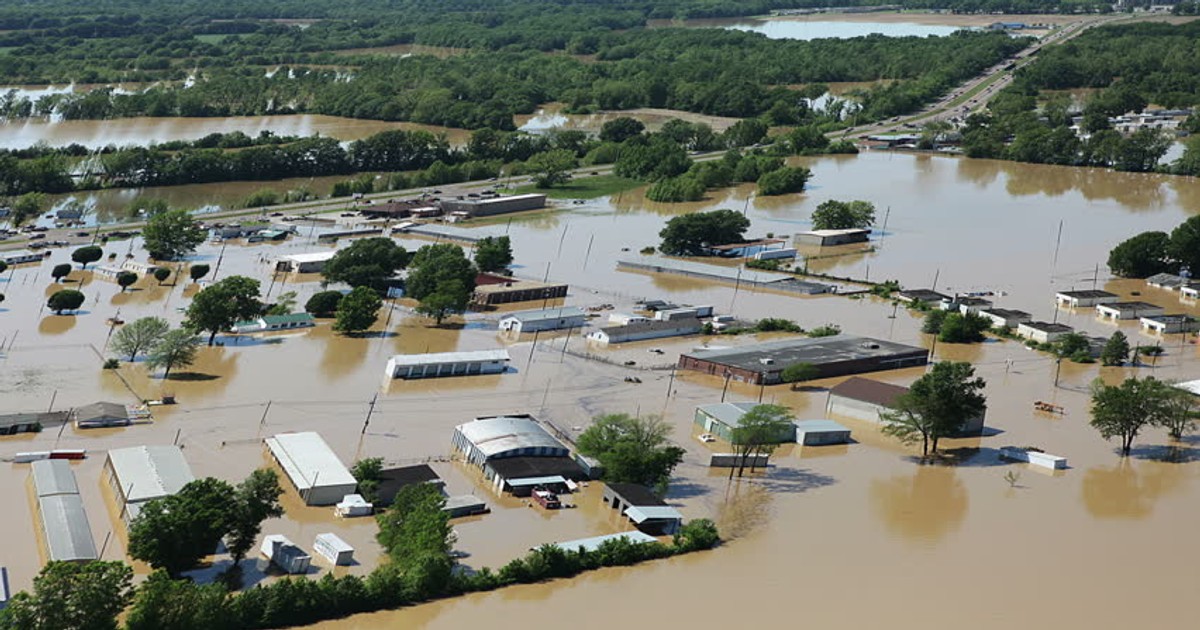 Ogun Govt urges residents in flood-prone areas to relocate - Vimarsana News