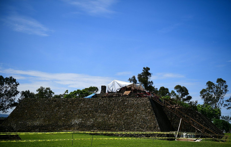   The Mexican Pyramid of Teopanzolko 