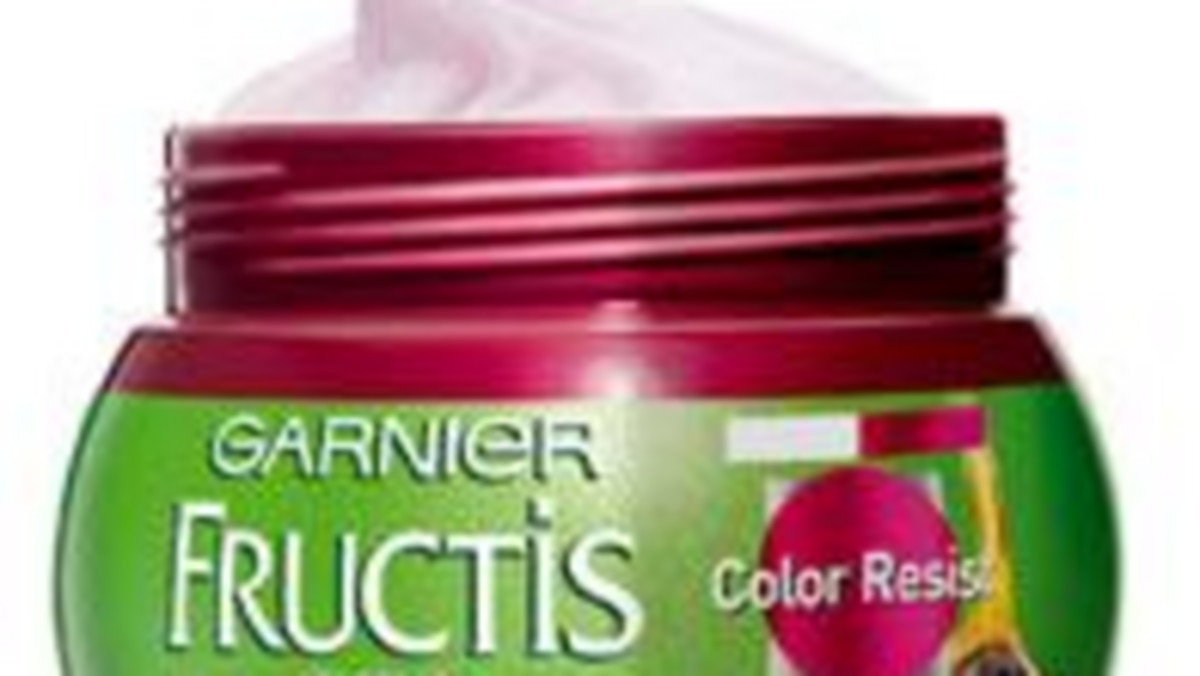 Maseczka 1 minuta Garnier Fructis Color Resist do włosów farbowanych i pasemek działa podwójnie. Dzięki zawartości olejku z winogron + ACAI* włosy są odżywione, a dzięki zastosowaniu technologii Chroma Intense barwniki utrzymują się wewnątrz włosa, dzięki czemu kolor jest trwały. Ta odżywcza pielęgnacja sprawia, że kolor utrzymuje wysoką jakość aż do kolejnej koloryzacji
Cena: 15 zł