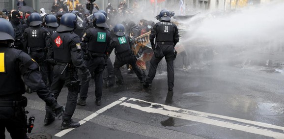 Frankfurt, protest