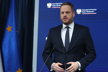 Państwo zarobi miliardy na aukcji 5G. Minister podał, ile wpłynie do budżetu