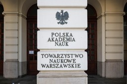 reforma polskiej akademii nauk: czy nowa ustawa zatrzyma młodych nauko