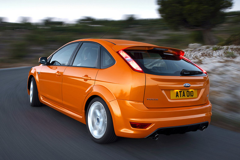 Ford Focus ST: mechaniczna pomarańcza, drugie wcielenie (pierwsze zdjęcia)