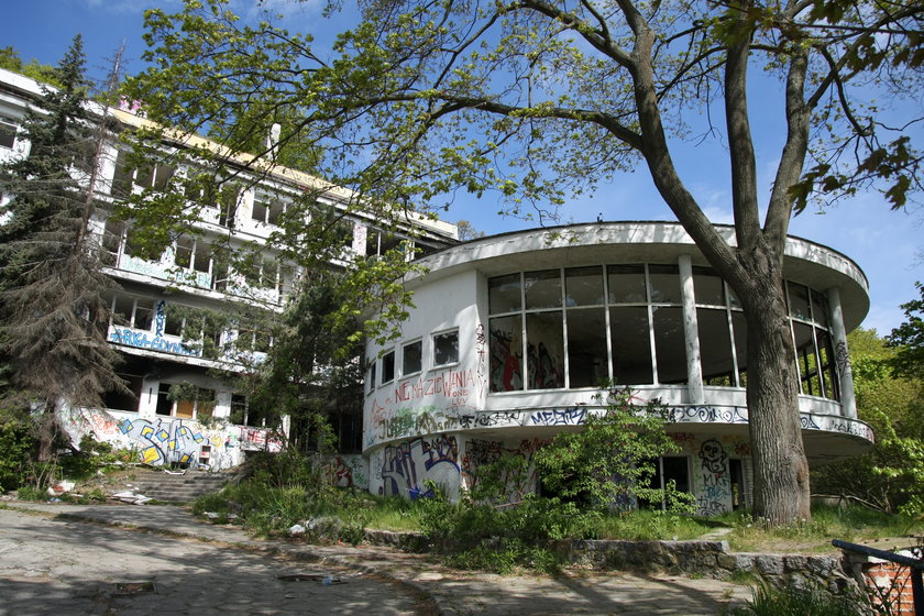 dawne sanatorium w Orłowie