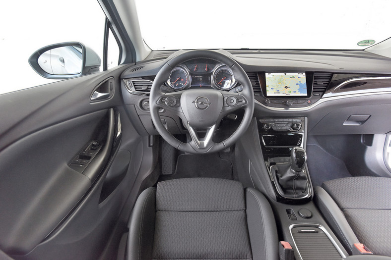 Honda Civic i Opel Astra - porównanie
