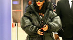 Rihanna w puchowej kurtce